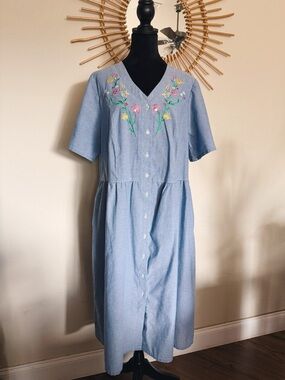 Vintage Light Blue Embroidered Button-Front Maxi Dress